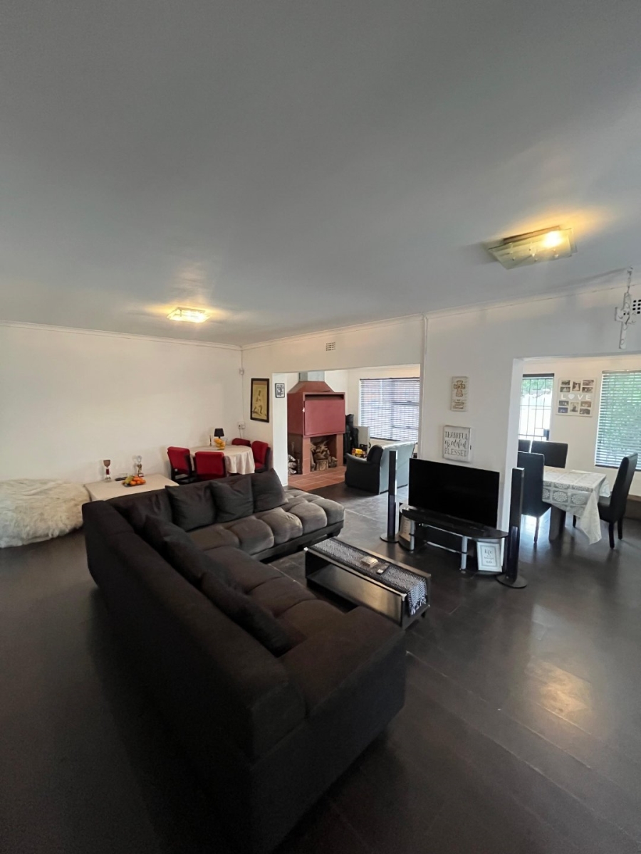 4 Bedroom Property for Sale in Ferness Estate Western Cape